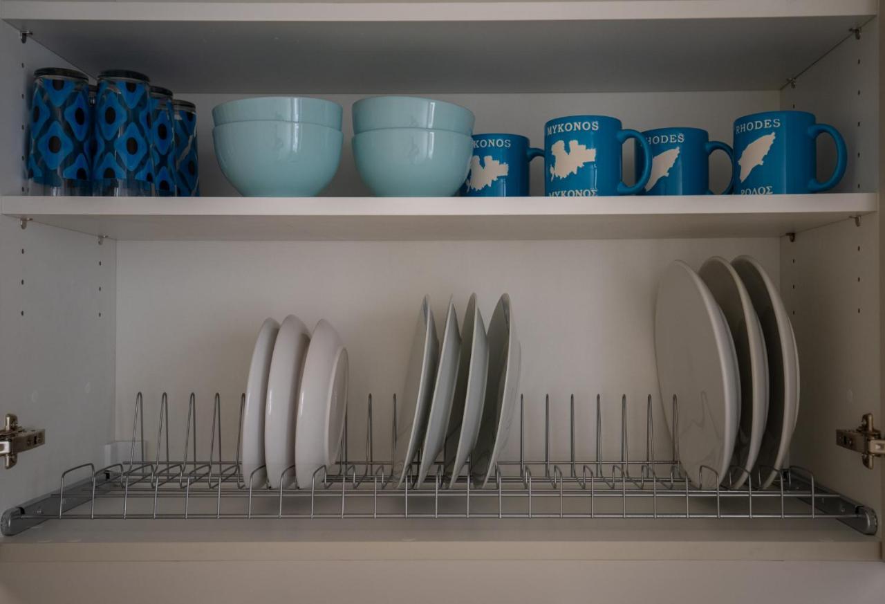 פיראוס Max Blue Apartment, A Stay Like No Other מראה חיצוני תמונה